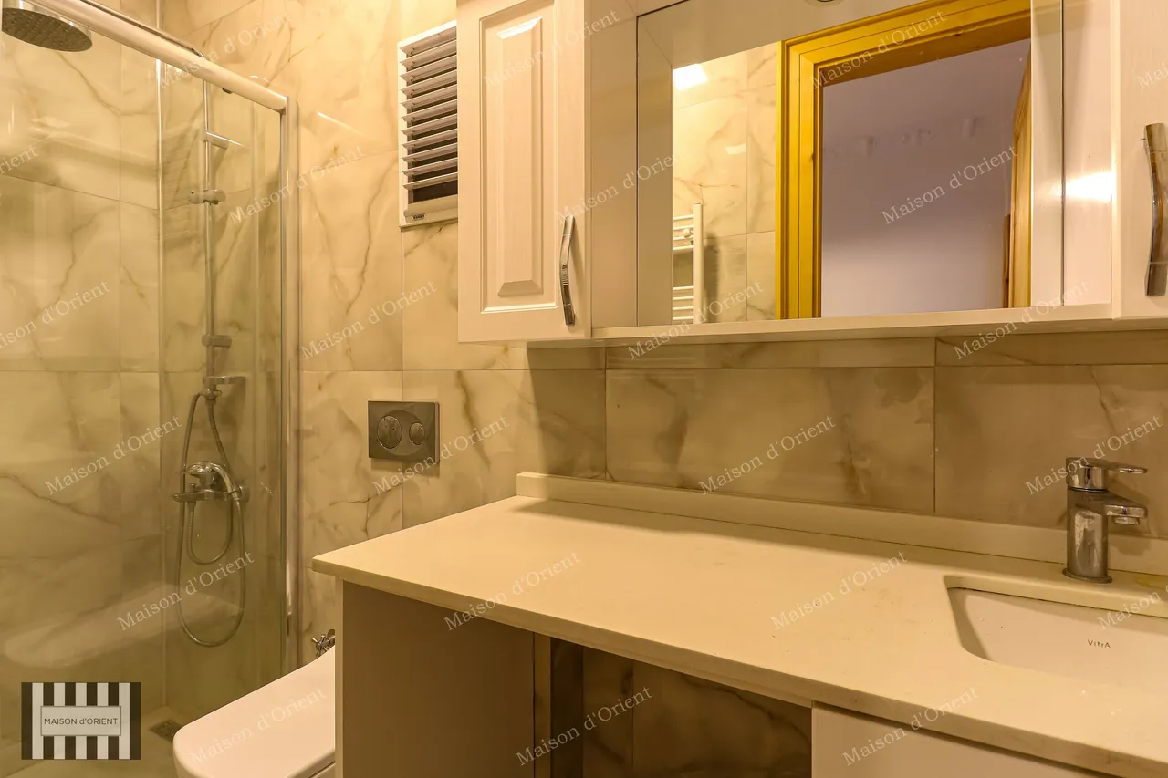 7-Storey Historical Building for Sale in Pera - 5