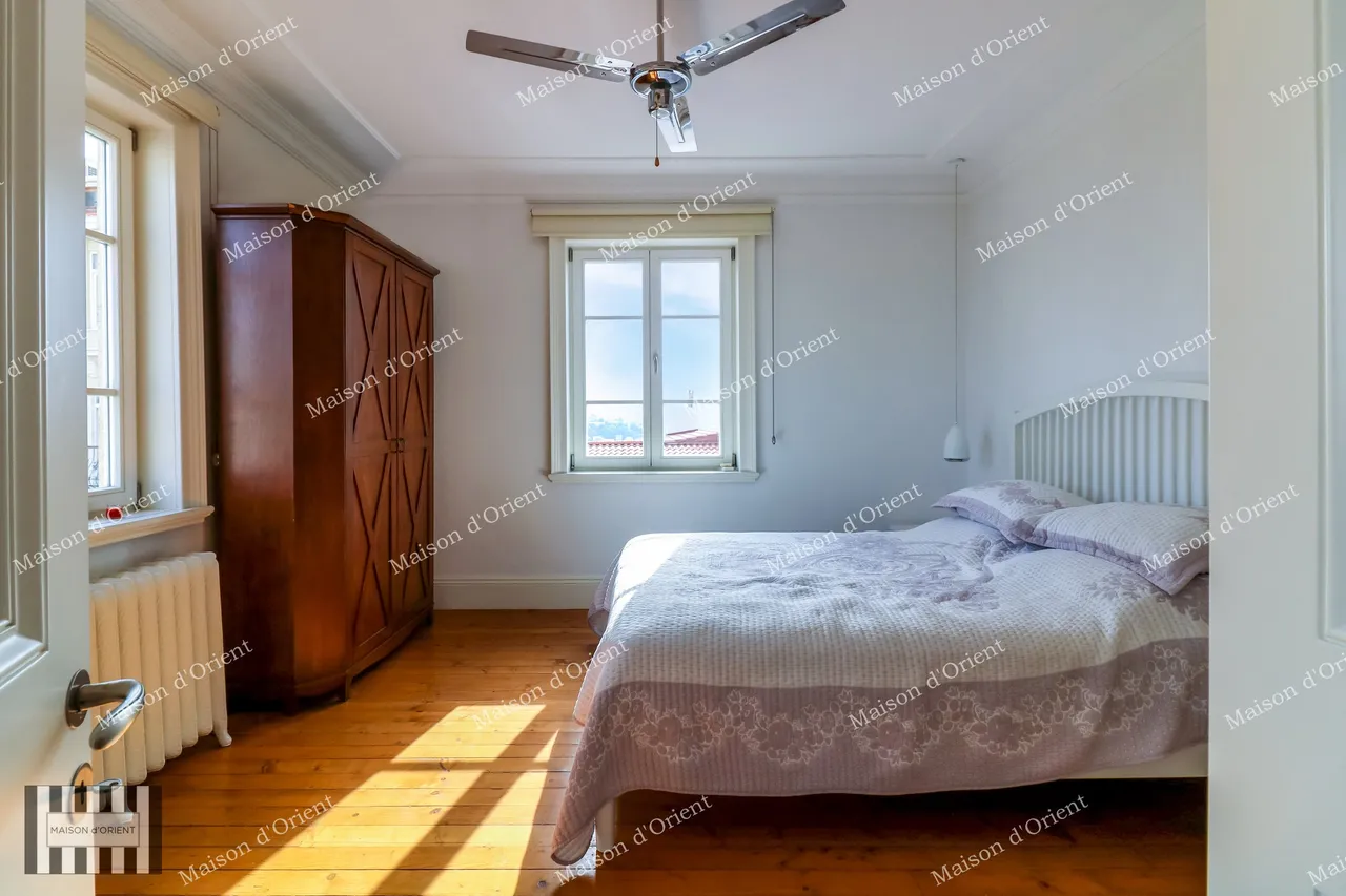 1+1 Flat in Historical Urgliavich Building - 4